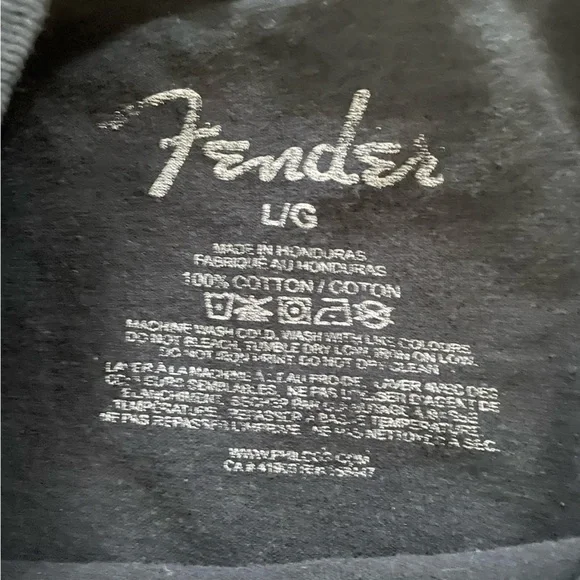 Authentic Fender Guitar Rock graphic tee-medium - Picture 6 of 6